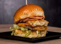 Before Bar | HAM AND EGGS BURGER | Menu24.hu