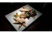 Leroy Cafe | Salmon tartare with toasted pita and yogurt saled | Menu24.hu