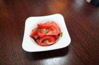 Leroy Cafe | Balsamic tomatosalad | Menu24.hu